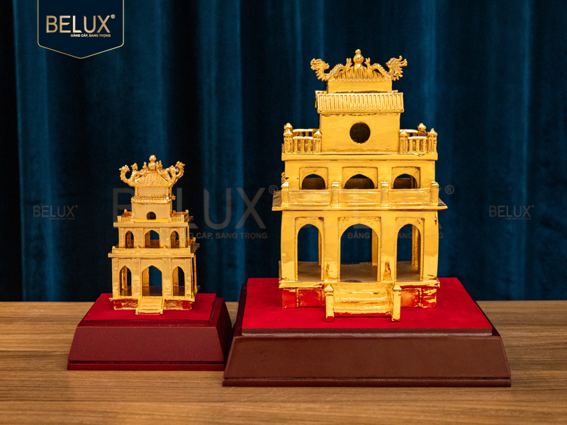 Mô hình Tháp Rùa bằng đồng mạ vàng 24k